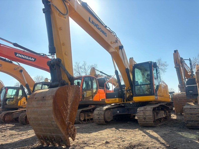 Used LiuGong CLG920E Crawler Excavator (2024, 1600 Hours) - Stock No. 0371